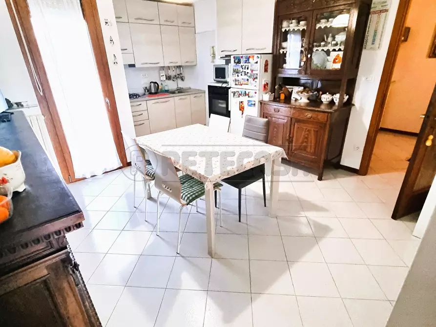 Immagine 16 di Appartamento in vendita  a Pescara