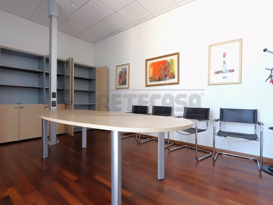 Immagine 11 di Ufficio in affitto  in Via Chiuppese 3 a Monticello Conte Otto