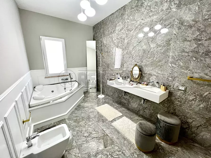 Immagine 11 di Villa in vendita  in CONTRADA CIANCIO SNC a Marsala