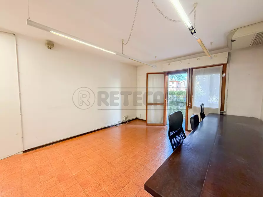 Immagine 18 di Trilocale in vendita  in Via Giacomo Puccini a Altavilla Vicentina