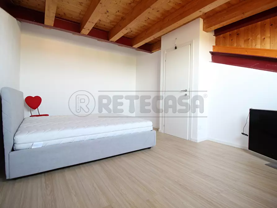Immagine 11 di Bilocale in vendita  in Via Vienna 3 a Montebello Vicentino
