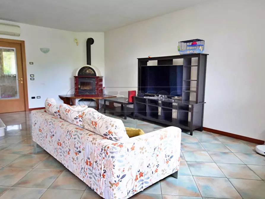 Immagine 4 di Porzione di casa in vendita  a Arzignano