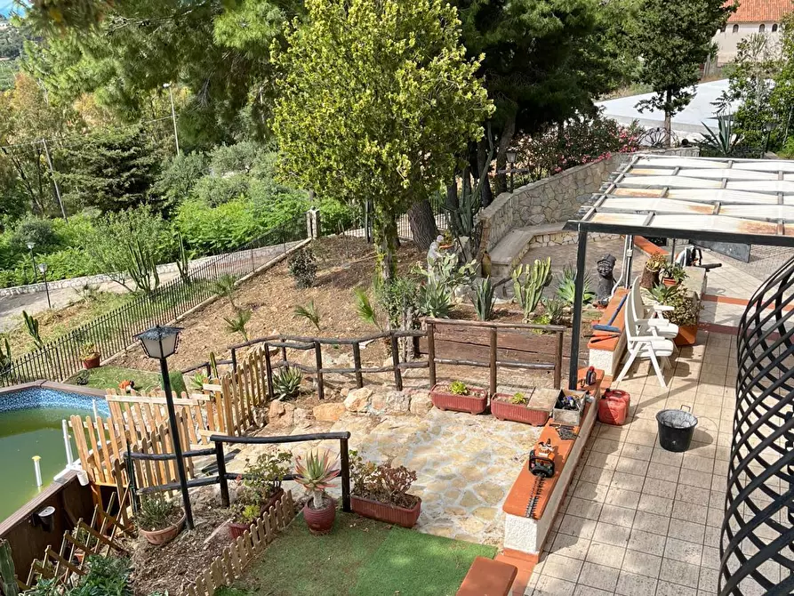 Immagine 25 di Villa in vendita  a Castellammare Del Golfo