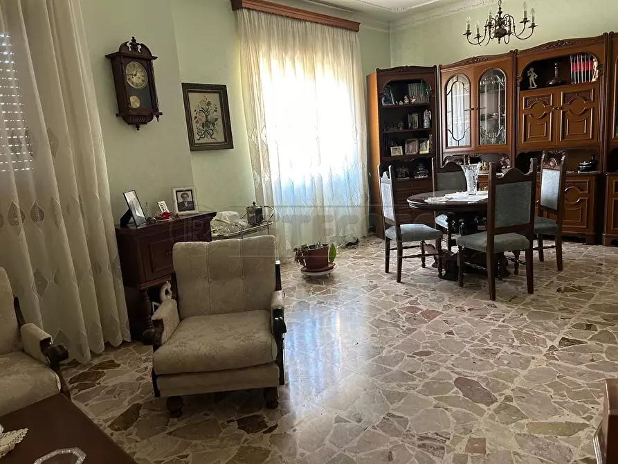 Immagine 17 di Quadrilocale in vendita  in VIA ALCIDE DE GASPERI 47 a Caltanissetta