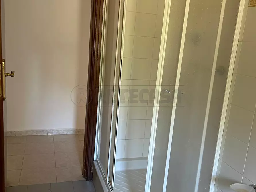 Immagine 16 di Quadrilocale in vendita  in cia Fasci Siciliani 48 a Caltanissetta