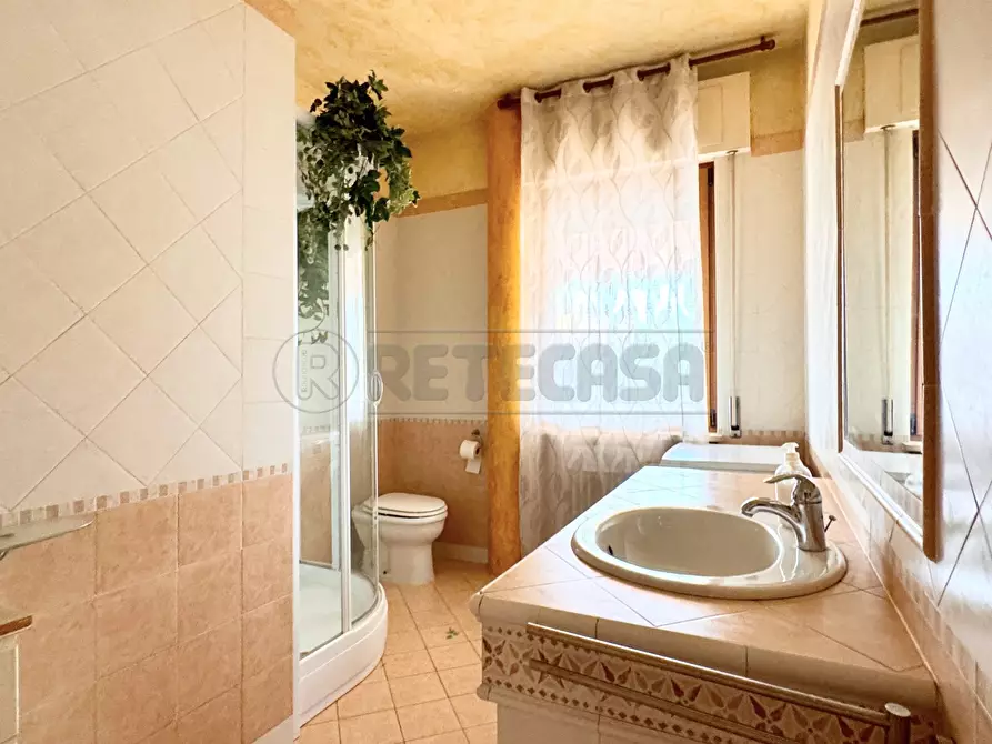 Immagine 37 di Appartamento in vendita  in Viale Stazione 48 a Brogliano