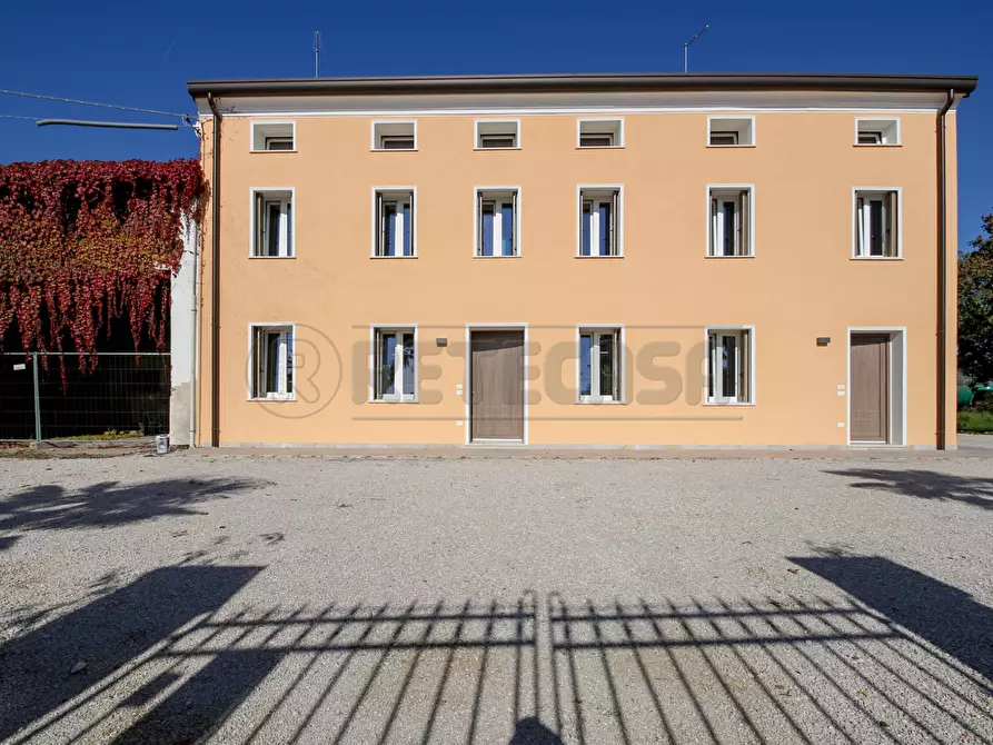 Immagine 32 di Porzione di casa in affitto  in VIA CAPITELLI 21 a Pozzoleone