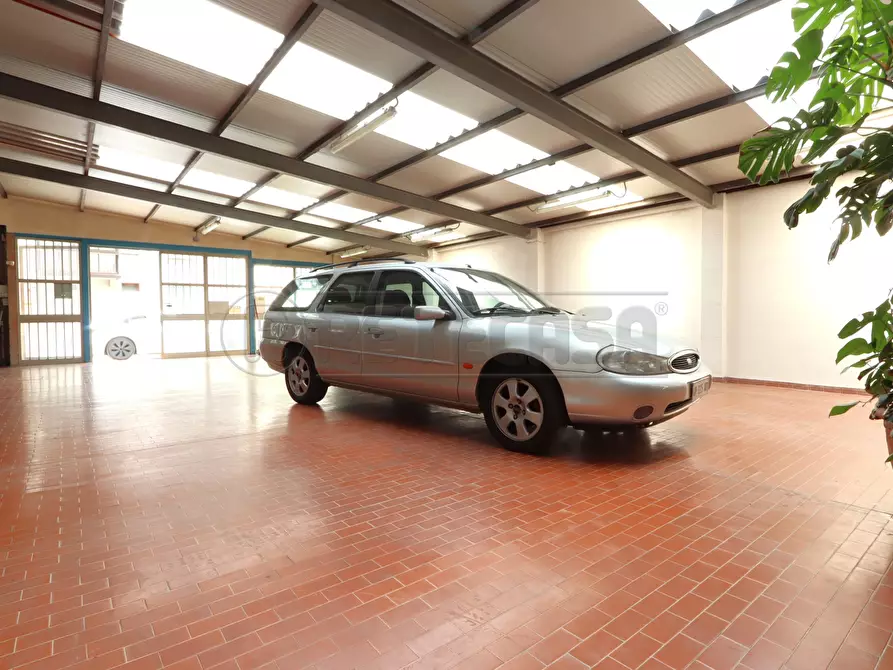 Immagine 6 di Laboratorio in vendita  in Via Fratelli Albanese 20 a Vicenza