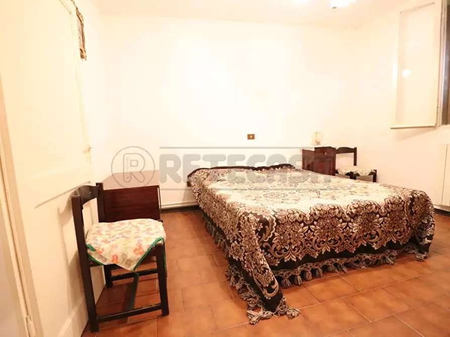 Immagine 8 di Appartamento in vendita  a Bondeno