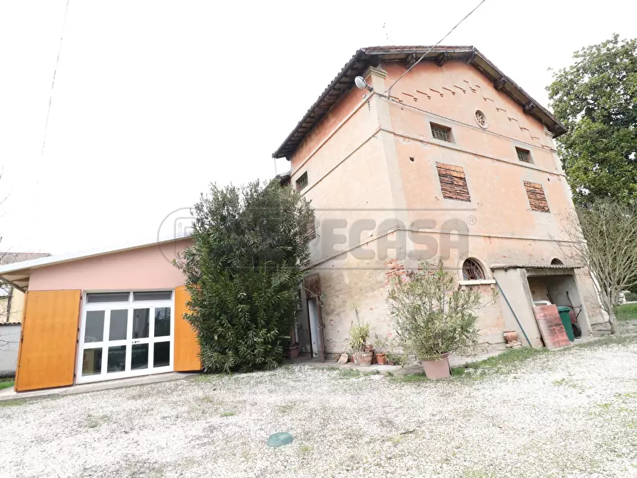 Immagine 20 di Appartamento in vendita  in Via Madonna della Pioppa 25 a Bondeno