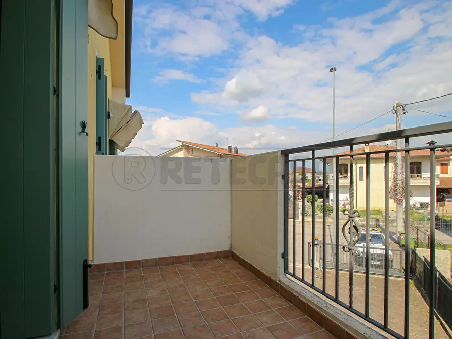 Immagine 14 di Appartamento in vendita  in Via Caffo 70 a Bressanvido