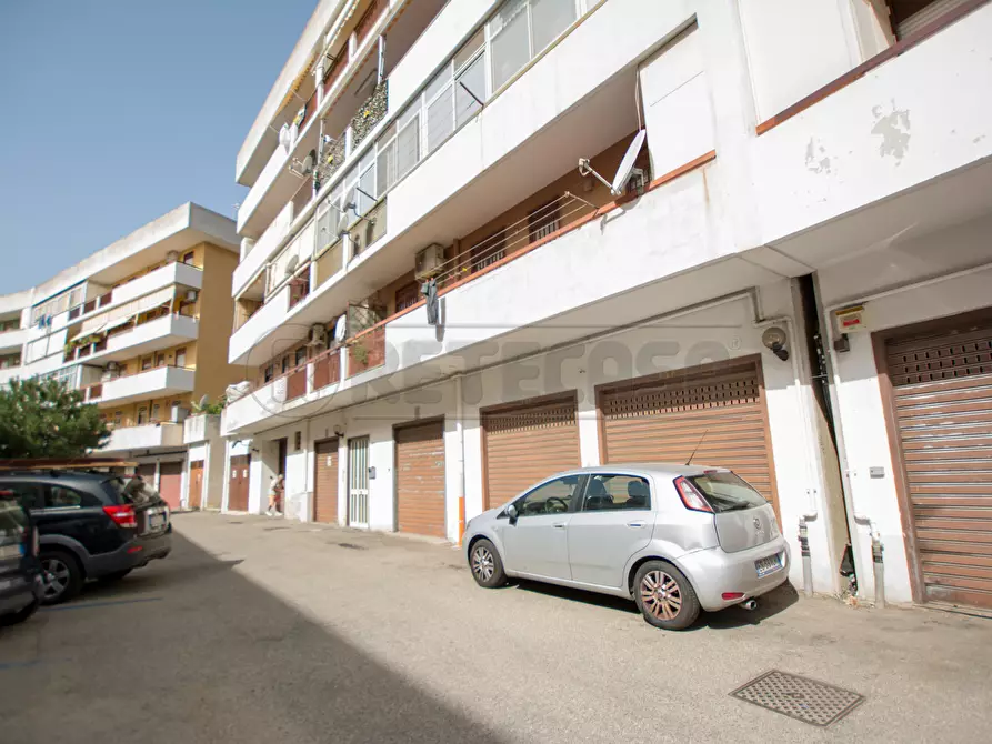 Immagine 3 di Magazzino in vendita  in Alba Chiara a Messina