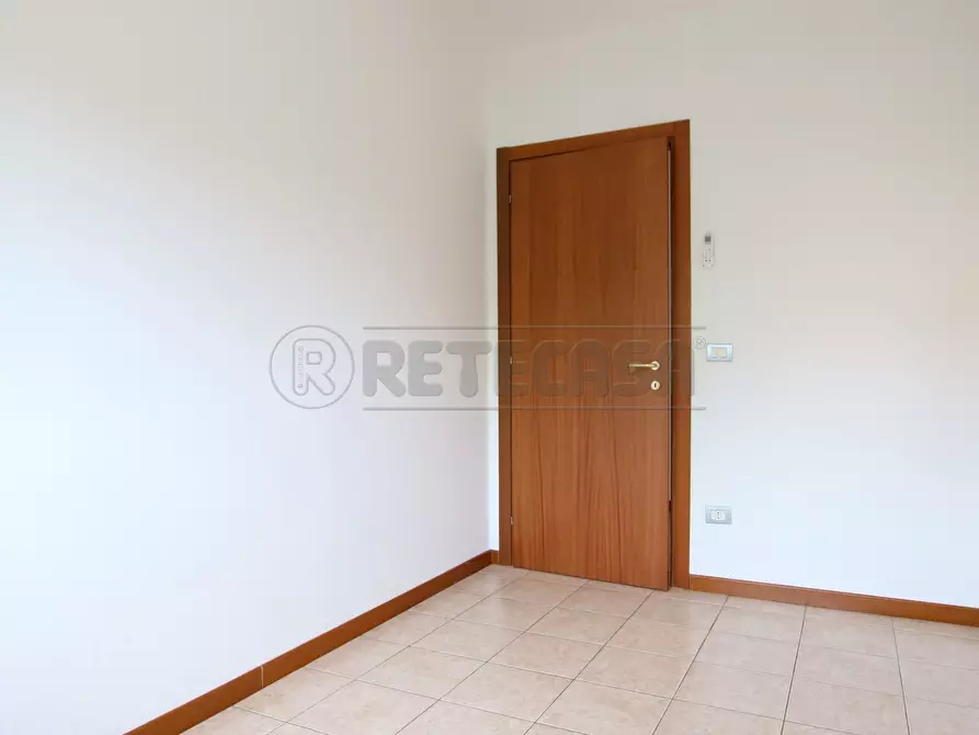 Immagine 13 di Bilocale in vendita  in Via Giovanni Falcone a Barbarano Mossano