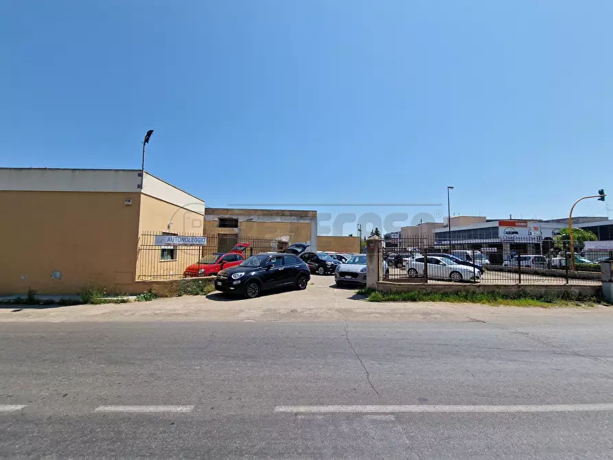 Immagine 20 di Laboratorio in vendita  in Via Neviano 37 a Seclì