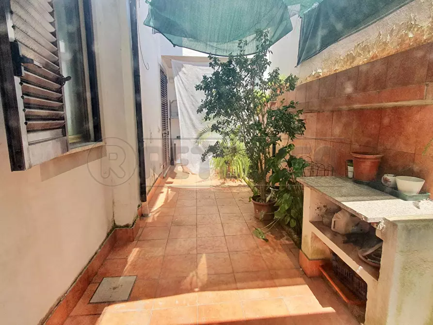 Immagine 9 di Porzione di casa in vendita  in Via Trento 1 a Viareggio