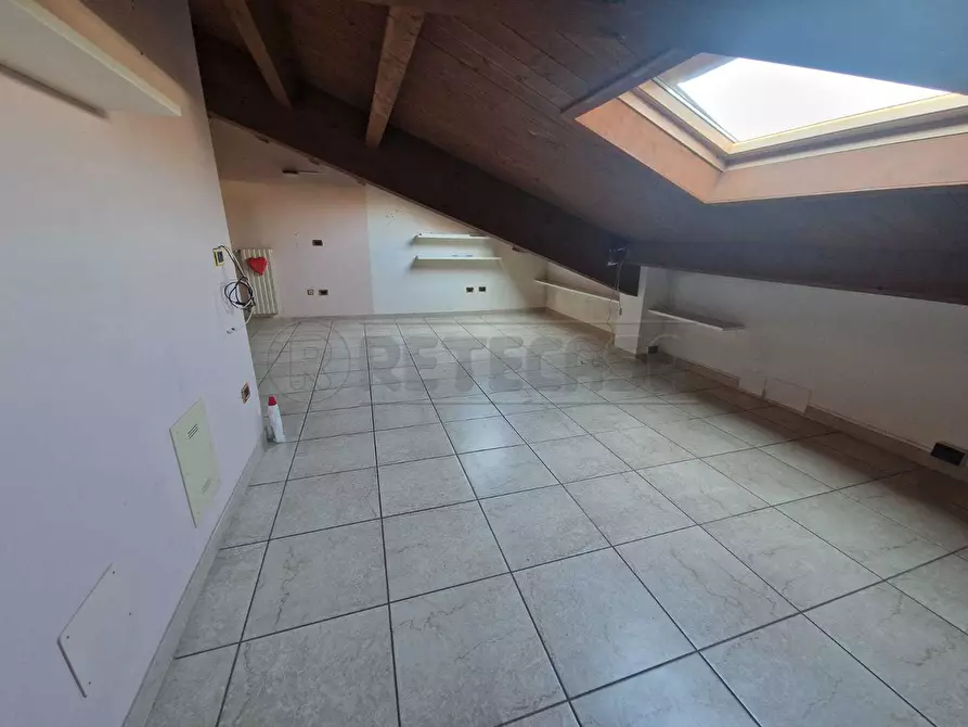 Immagine 12 di Trilocale in vendita  in Piazza Abbazia a Pontevico