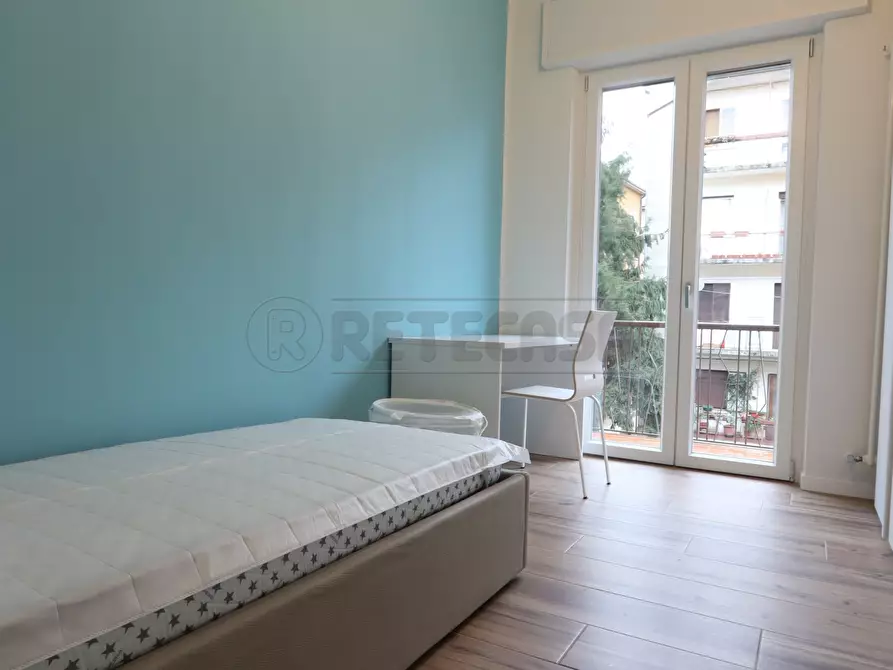 Immagine 26 di Stanza singola in affitto  a Vicenza