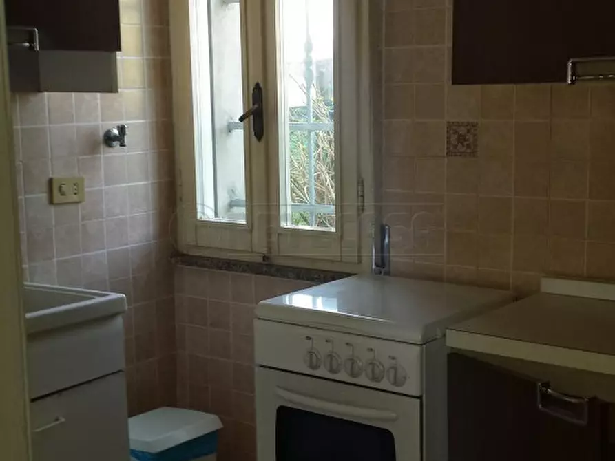 Immagine 4 di Villa in vendita  a Bondeno