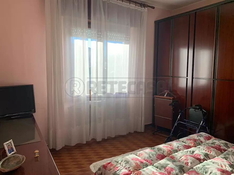 Immagine 10 di Villa in vendita  a Curno