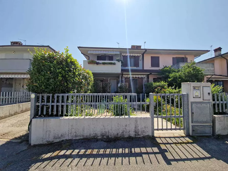 Immagine 24 di Villetta a schiera in vendita  in Via Boldori Attilio a Olmeneta