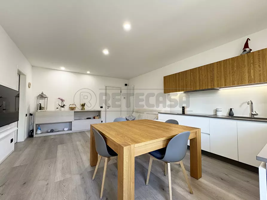 Immagine 4 di Appartamento in vendita  in Via Rasia Dal Polo 21 a Cornedo Vicentino