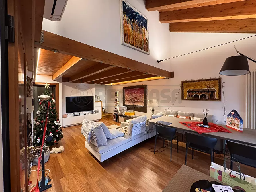 Immagine 1 di Appartamento in vendita  in via Bastia Fuori 36 a Mirano