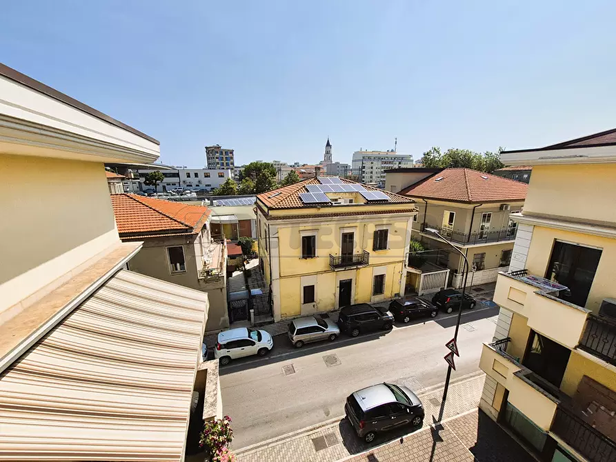 Immagine 3 di Quadrilocale in vendita  in Via Saline 8 a Pescara