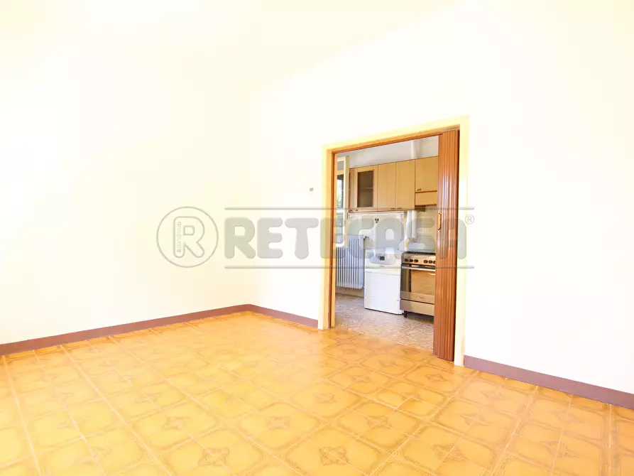 Immagine 3 di Villa in affitto  a Vicenza