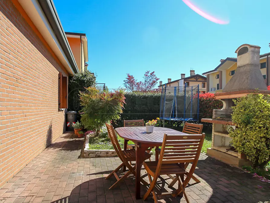 Immagine 12 di Bilocale in vendita  in Via Rocco Chinnici 23 a Bolzano Vicentino