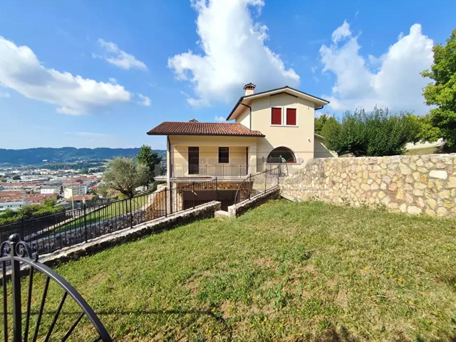 Immagine 37 di Porzione di casa in affitto  in Via Moretto 17 a Arzignano