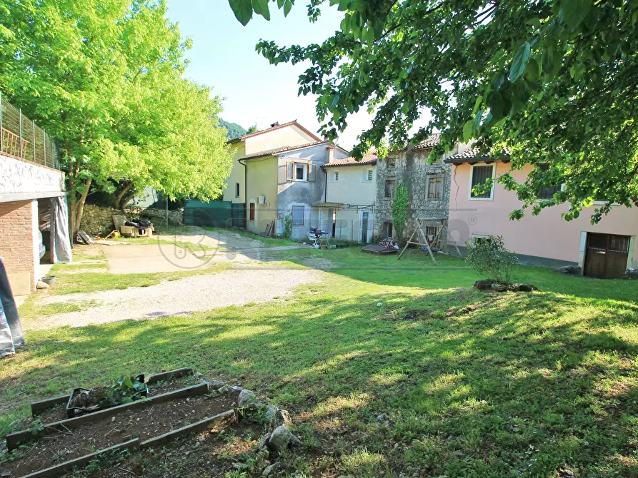 Immagine 37 di Casa semindipendente in vendita  in Via Monte Rosso 21 a Brendola