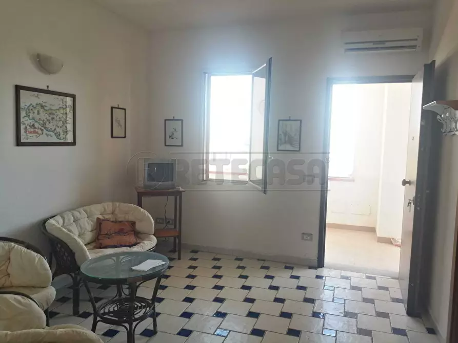Immagine 7 di Quadrilocale in vendita  in Via Kartibubbo a Campobello Di Mazara