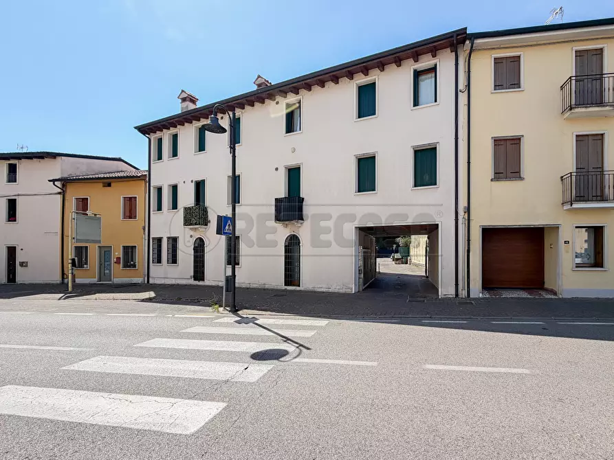 Immagine 2 di Bilocale in vendita  in Via IV Novembre a Sovizzo