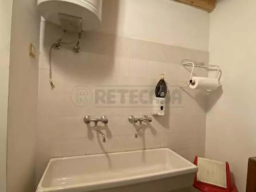 Immagine 4 di Attività artigianale in vendita  in Via Riviera Berica 45 a Barbarano Mossano