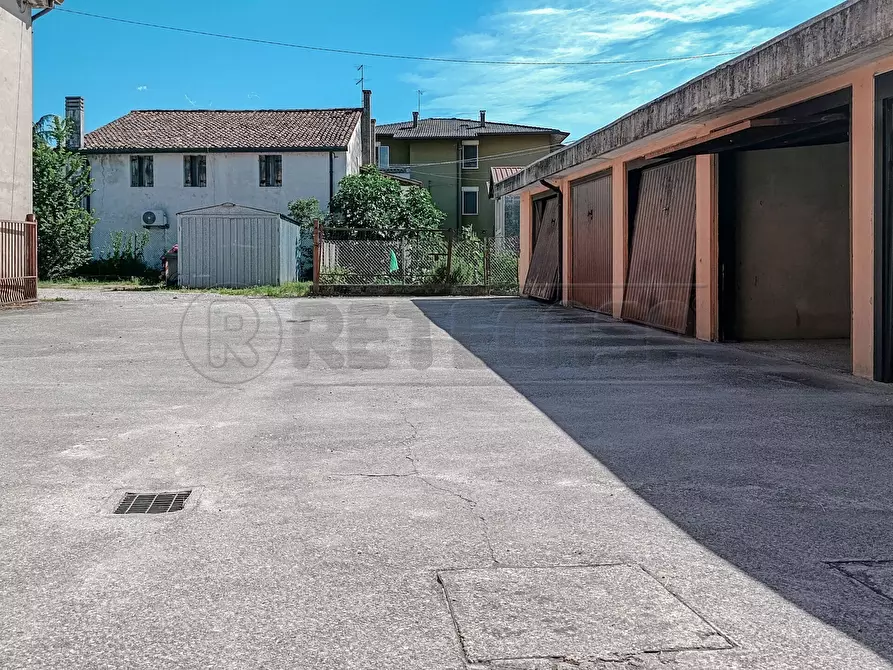 Immagine 11 di Appartamento in vendita  in Via Strada Alta 28 a Bressanvido