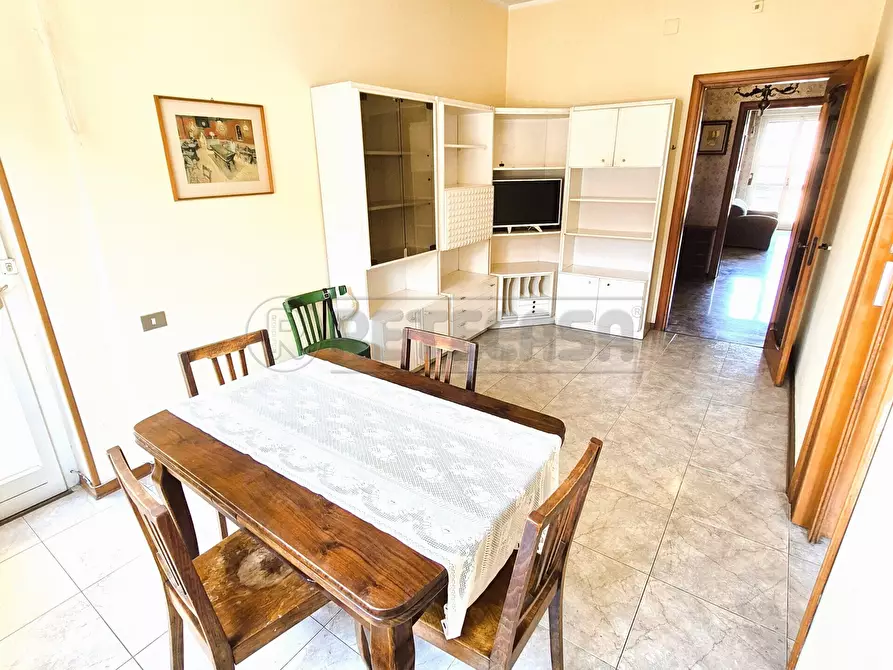 Immagine 10 di Quadrilocale in vendita  in Viale Gabriele D'Annunzio 210 a Pescara