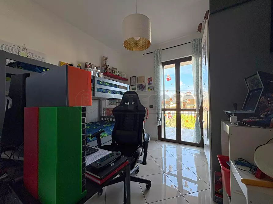 Immagine 5 di Trilocale in vendita  in Via Petrarca a Macerata Campania