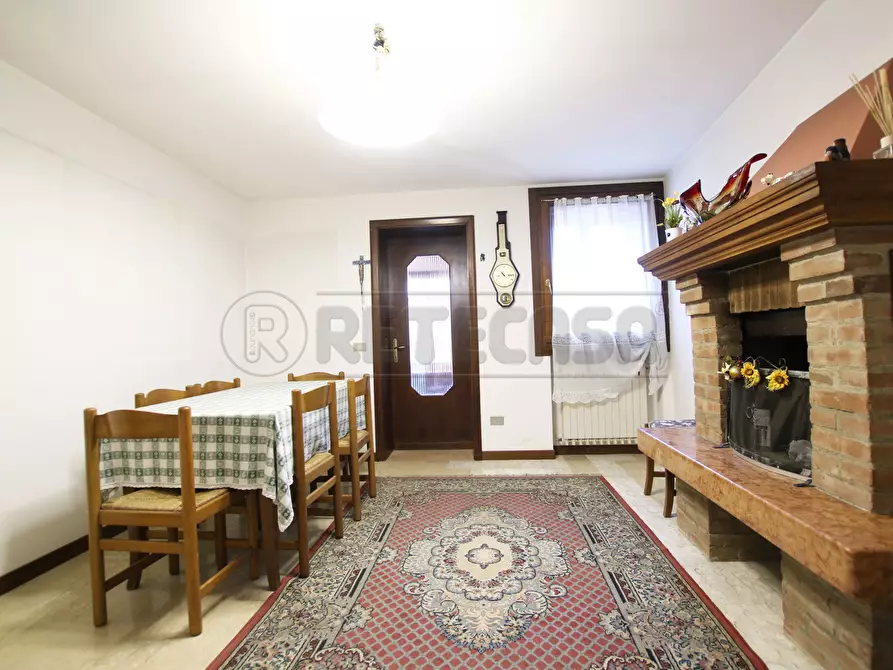 Immagine 7 di Porzione di casa in vendita  in strada del tormeno a Vicenza