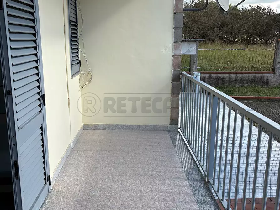 Immagine 12 di Trilocale in vendita  in Via Malche 19 a Giffoni Sei Casali