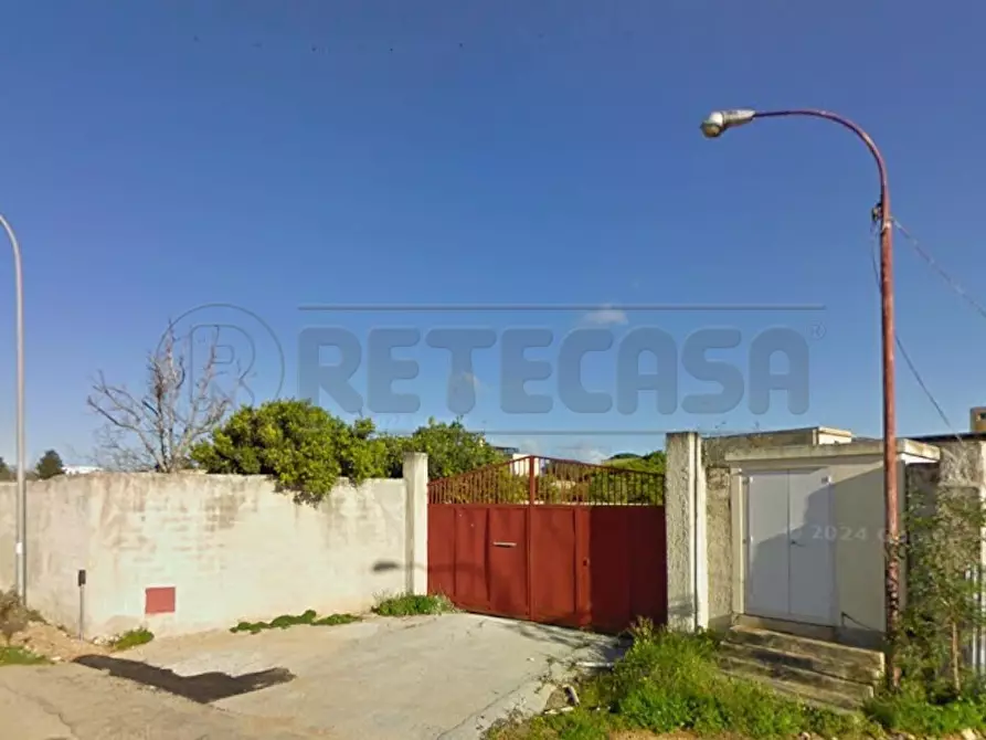 Immagine 2 di Attività artigianale in vendita  a Castelvetrano