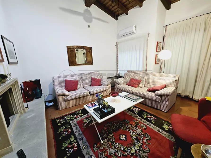 Immagine 2 di Villa in affitto  in Via 10 Giornate a Soiano Del Lago