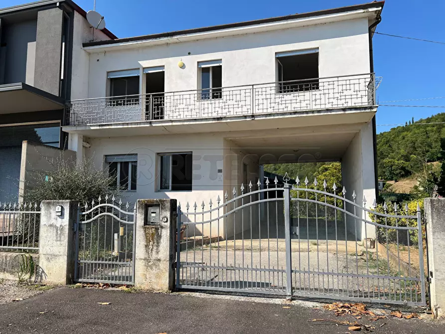 Immagine 1 di Villetta a schiera in vendita  in Via G. Matteotti 35 a Barbarano Mossano