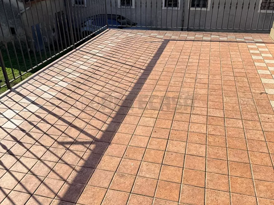 Immagine 16 di Porzione di casa in vendita  a Montebello Vicentino