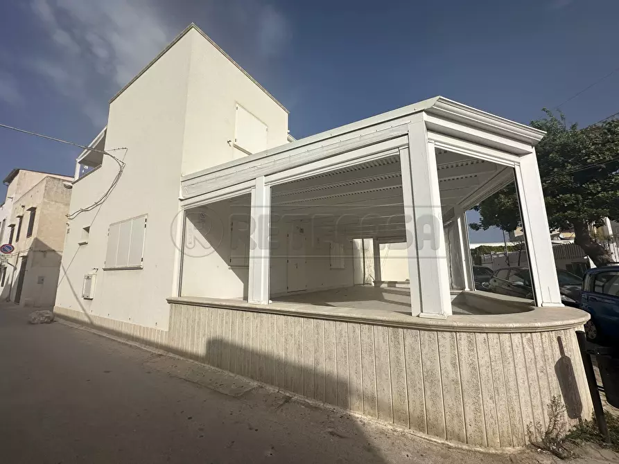 Immagine 3 di Pizzeria / Pub in vendita  a Campobello Di Mazara