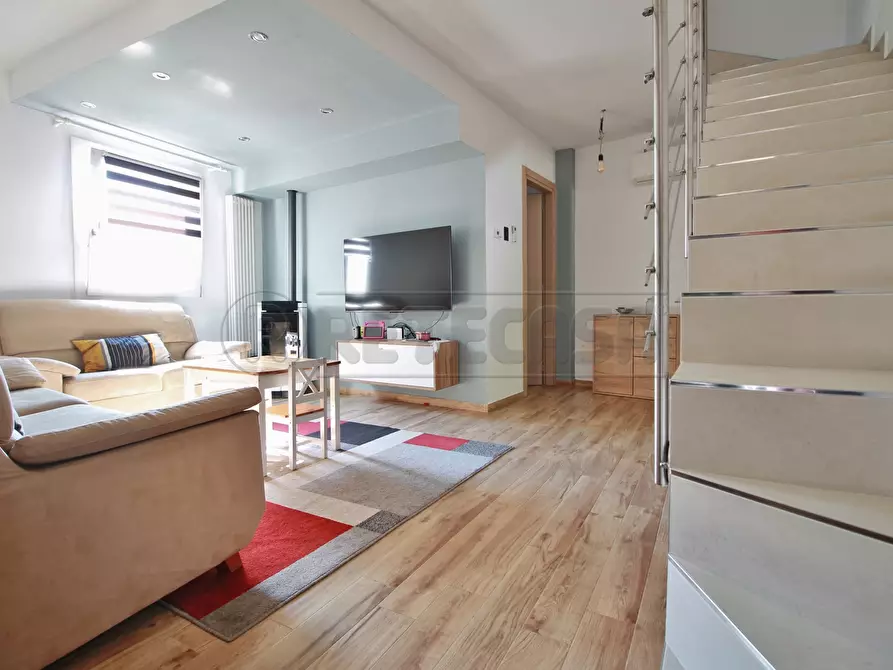 Immagine 4 di Casa semindipendente in vendita  in Via Monte Rosso 21 a Brendola