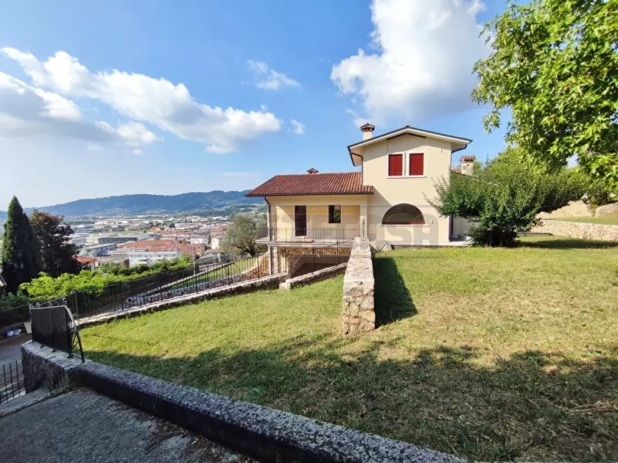 Immagine 36 di Porzione di casa in affitto  in Via Moretto 17 a Arzignano