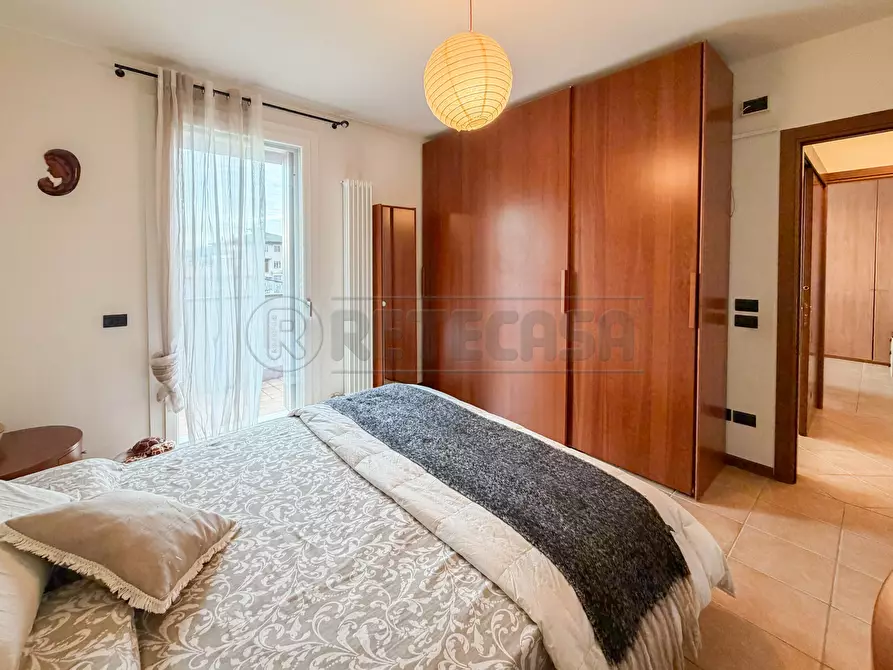 Immagine 17 di Bilocale in vendita  in Via Marinai d'Italia a Creazzo