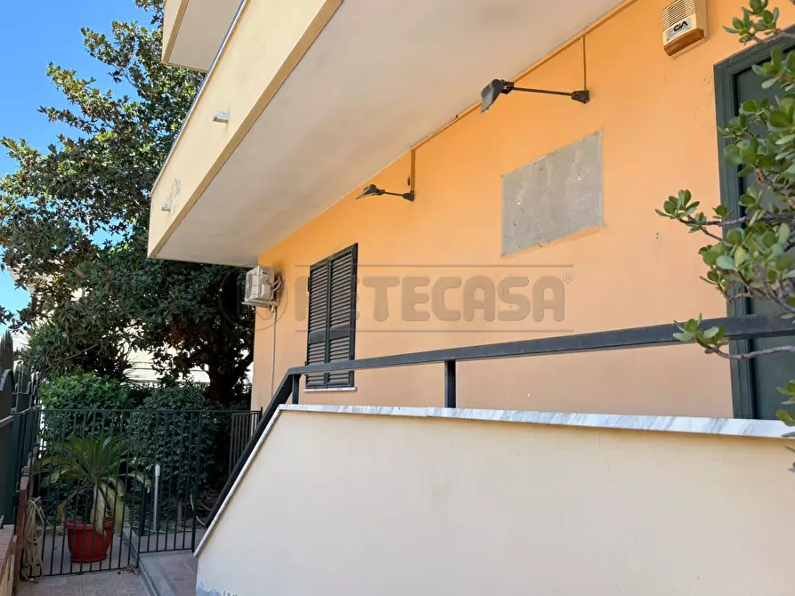Immagine 9 di Ufficio in affitto  in Viale della Vittoria a Marcianise