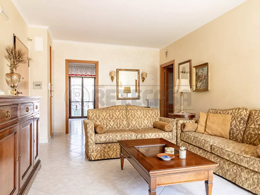 Immagine 2 di Quadrilocale in vendita  in Via Vecchia Corato 107 a Bisceglie