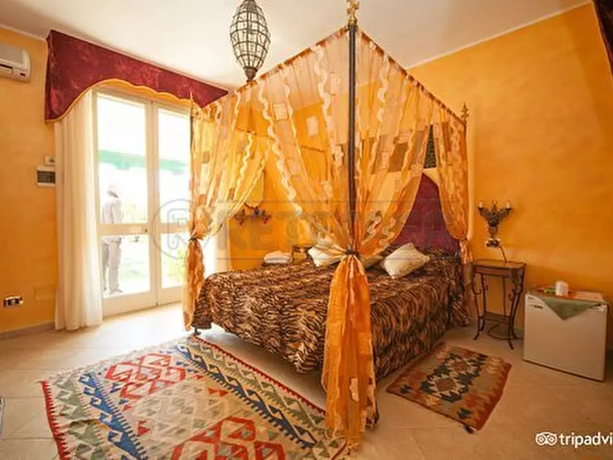 Immagine 17 di Villa in vendita  a Castelvetrano